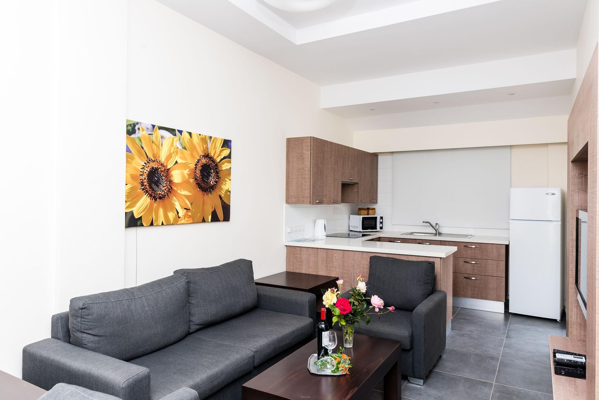 Helios 2 Apartamento Pafos Exterior foto