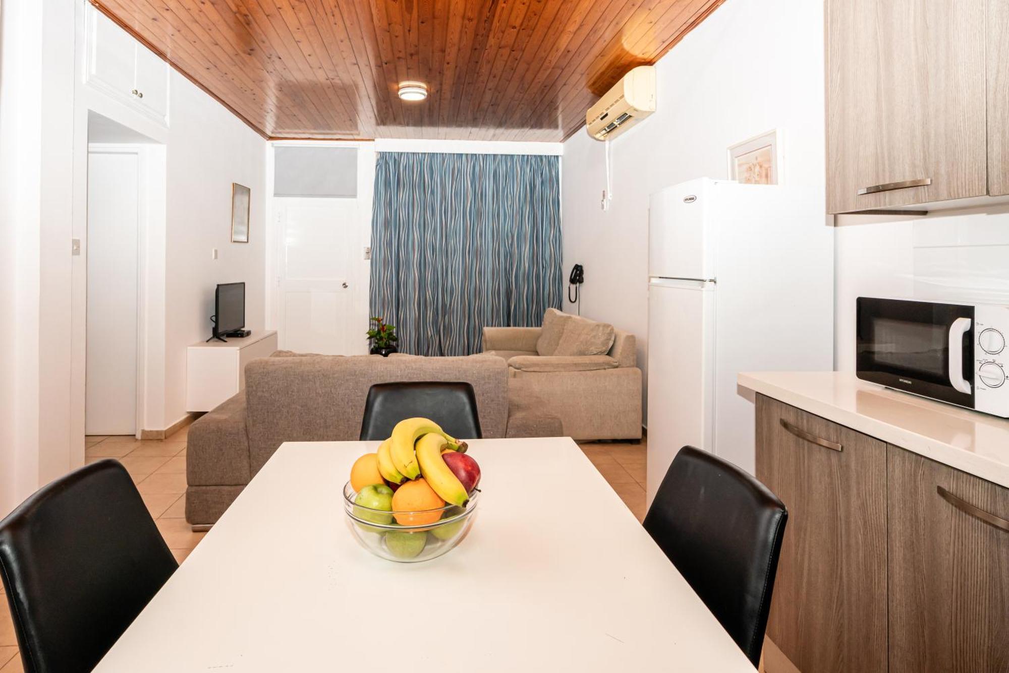 Helios 2 Apartamento Pafos Exterior foto
