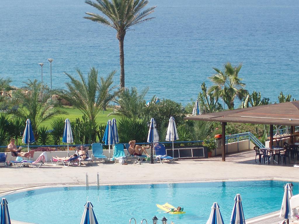 Helios 2 Apartamento Pafos Exterior foto